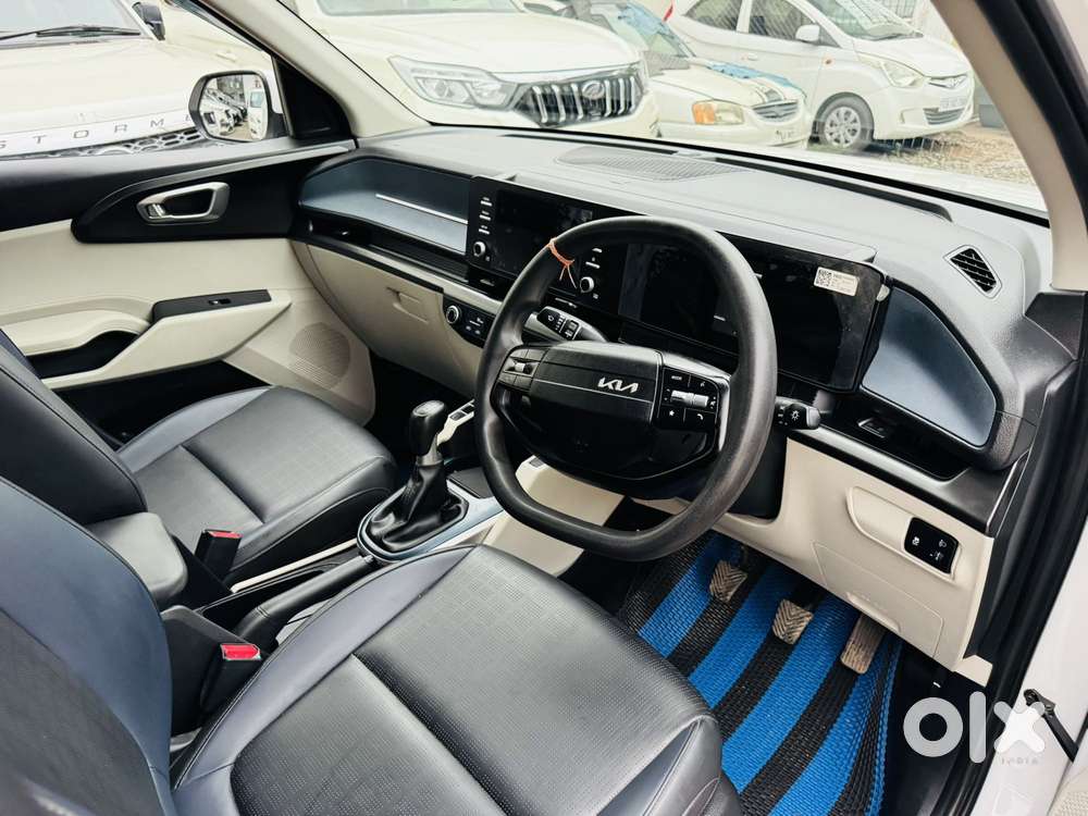 Kia Carens Clavis Hte, 2026, Petrol