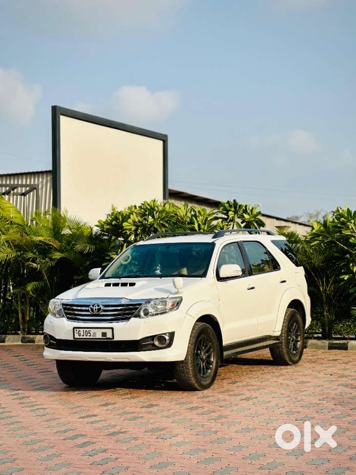 Toyota Fortuner 3.0 4x2 Automatic, 2015, Diesel