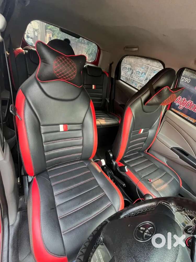 Toyota Etios Liva 2011