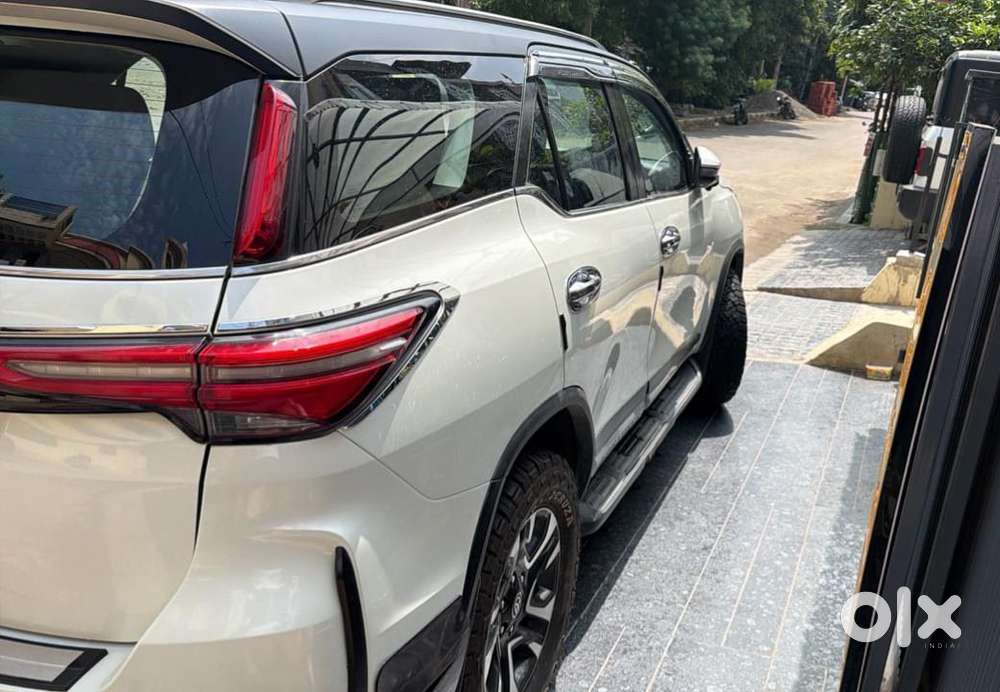 Toyota Fortuner Legender 4x2 At 2.8, 2021, Diesel