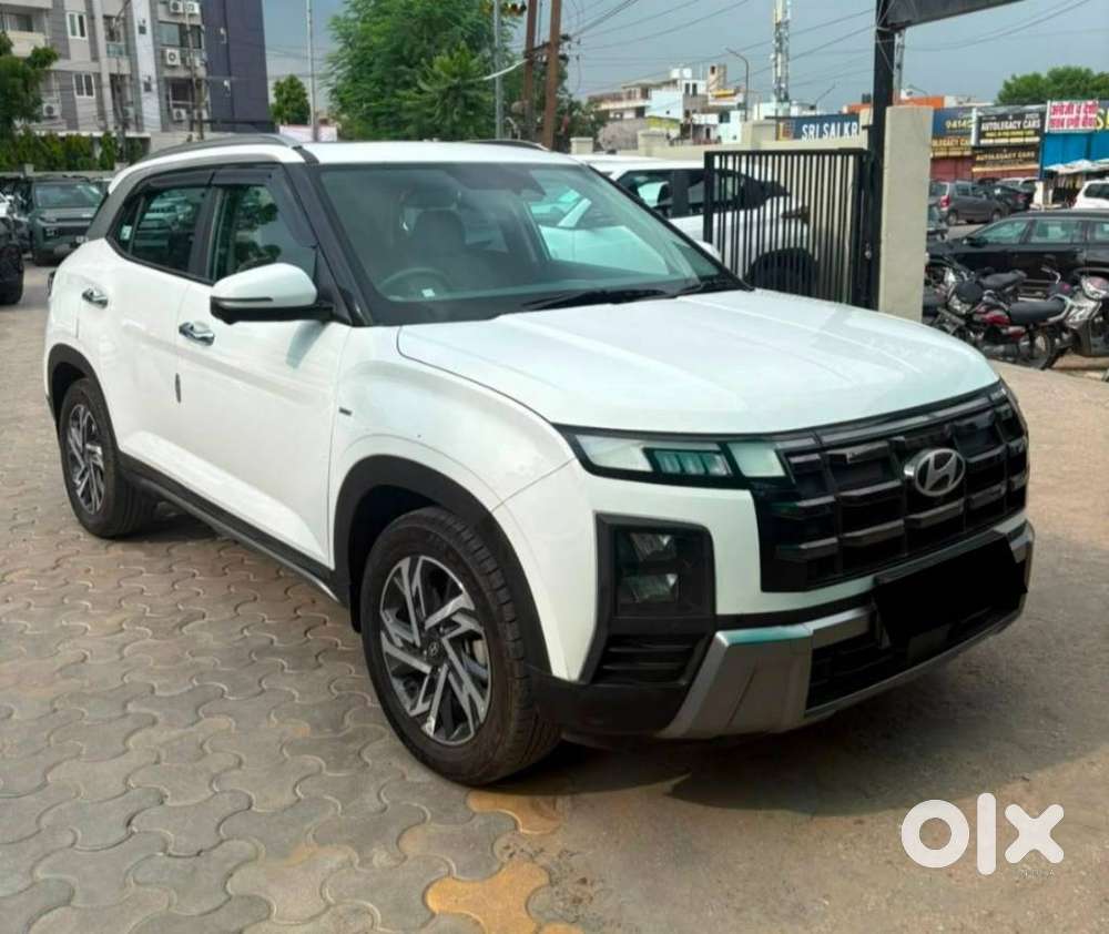 Hyundai Creta 1.5 Sx (o) Ivt Petrol, 2025, Petrol
