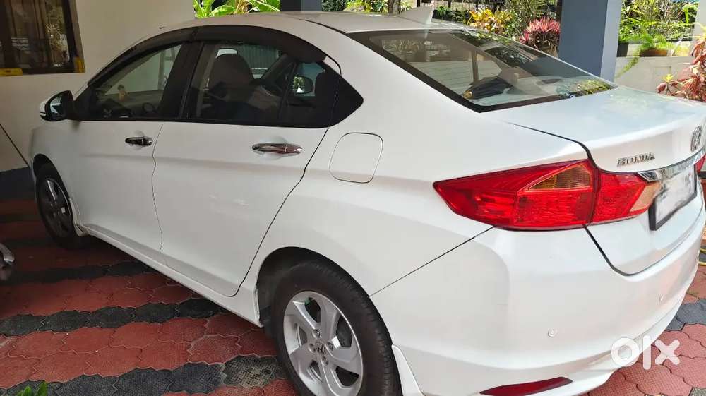 Honda City 1.5 Vx Petrol 2016 Mint Condition,