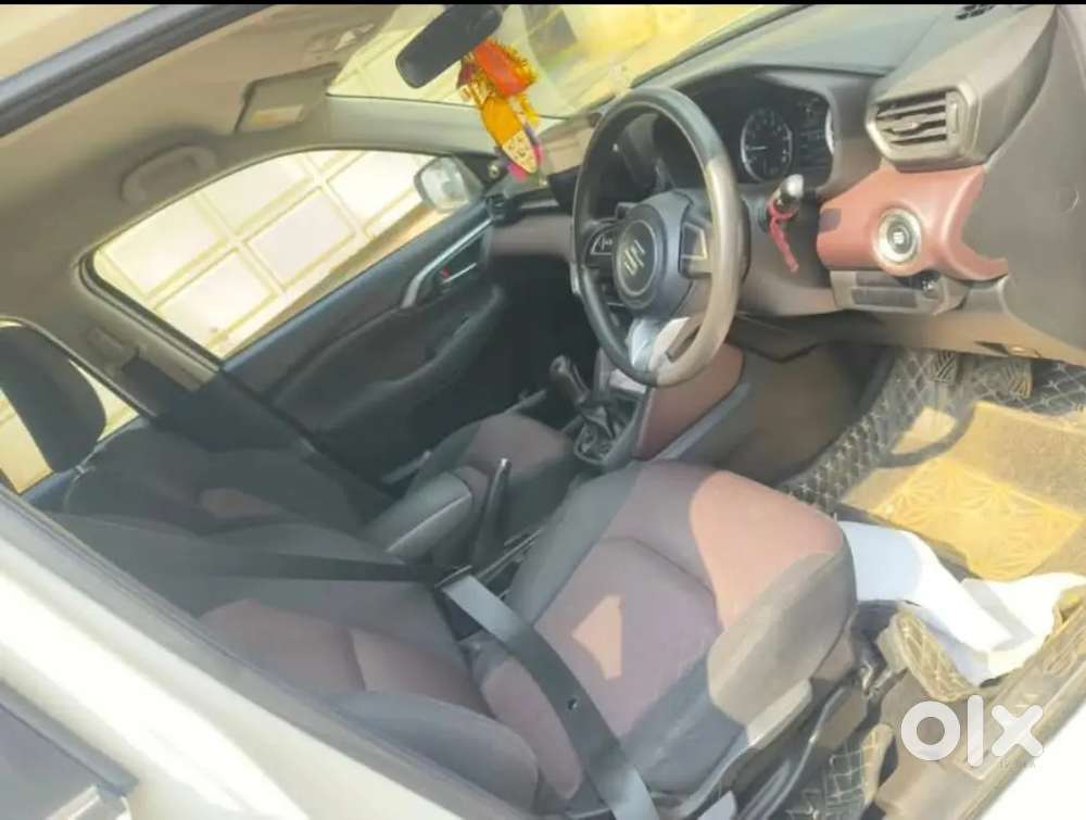 Grand Vitara Brezza Sigma Petrol With Hybrid