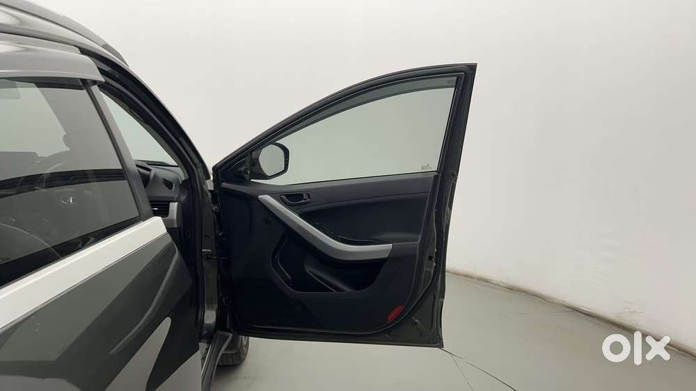 Tata Nexon 1.2 Revotron Xm, 2022, Petrol