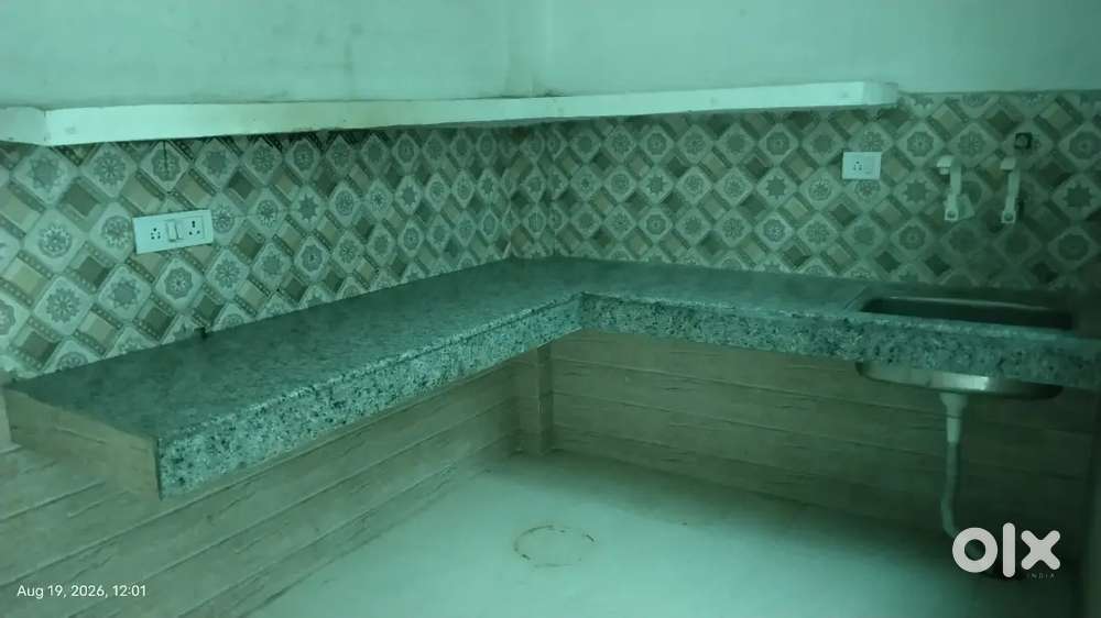 2 Room set for rent