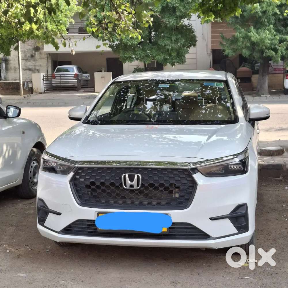 Honda Amaze 2025 Petrol 35000 Km Driven