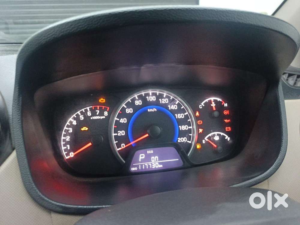 Hyundai Grand I10 [2017-2020] 1.2 Kappa Vtvt Sportz At, 2018, Petrol