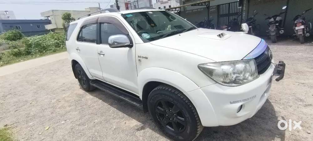 Toyota Fortuner 3.0 2009