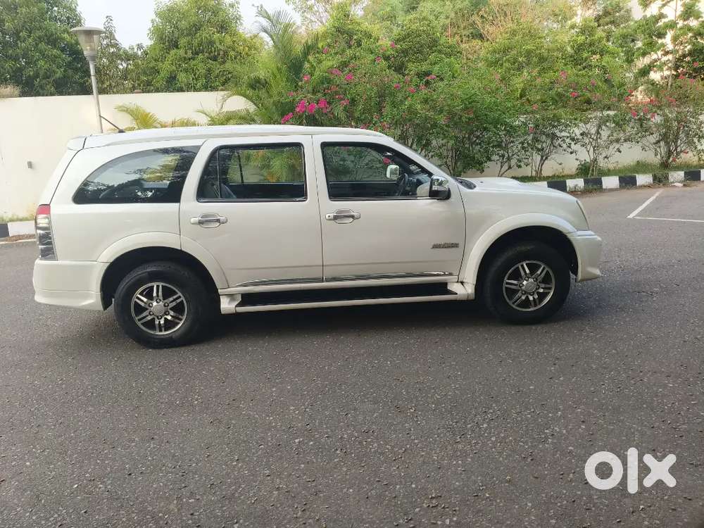 Isuzu Mu 7 2013 Diesel Well Maintained