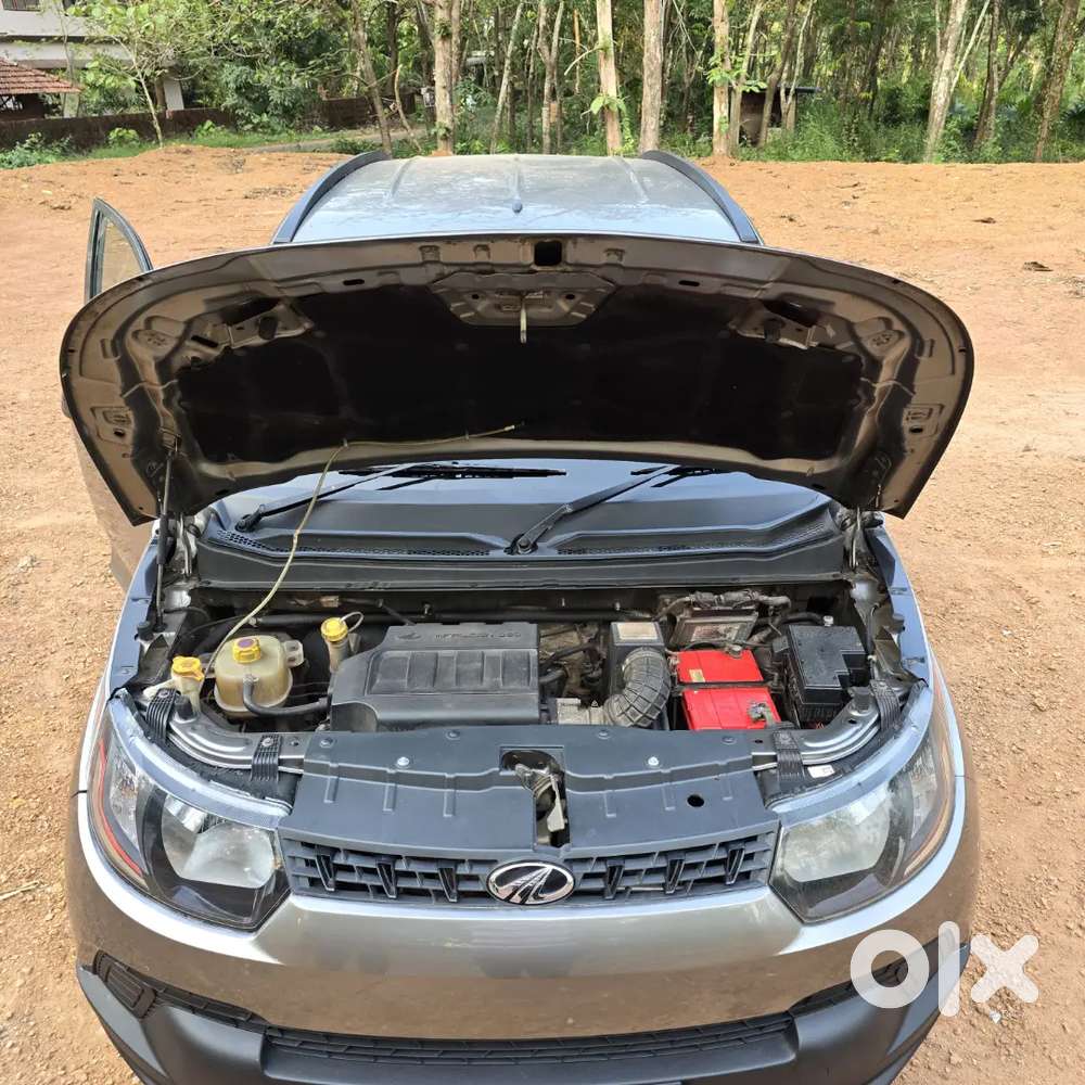 Mahindra Kuv 100 2016 Petrol Well Maintained