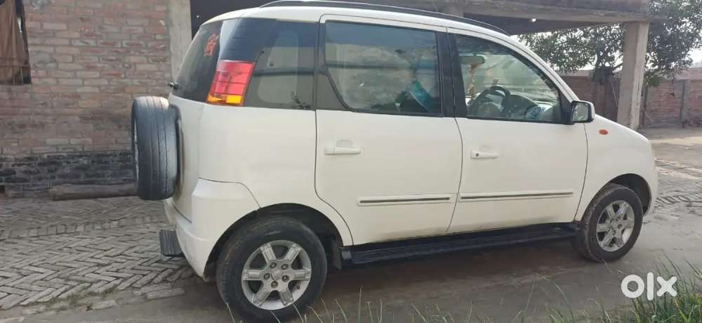 Mahindra Quanto 2013