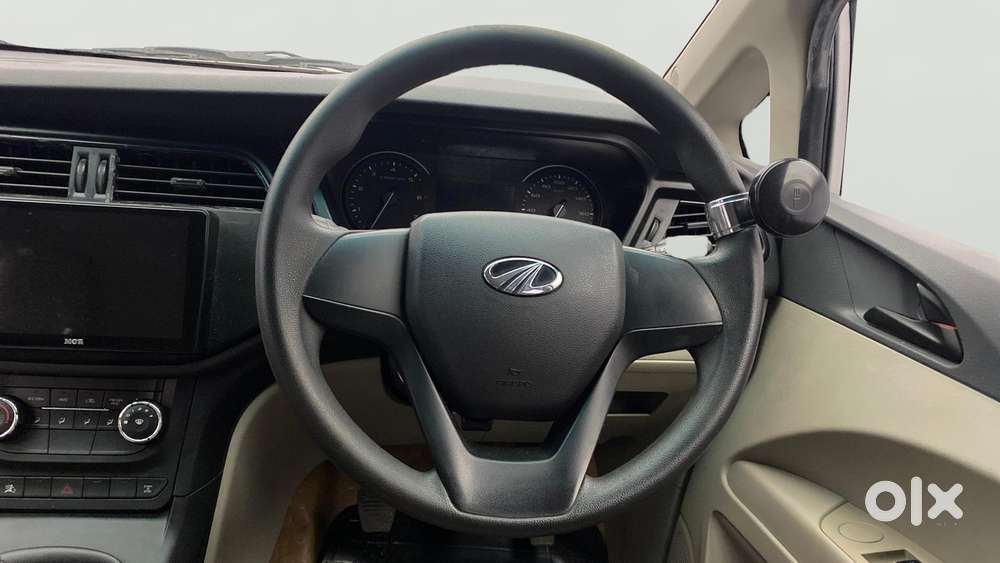 Mahindra Marazzo M2, 2021, Diesel