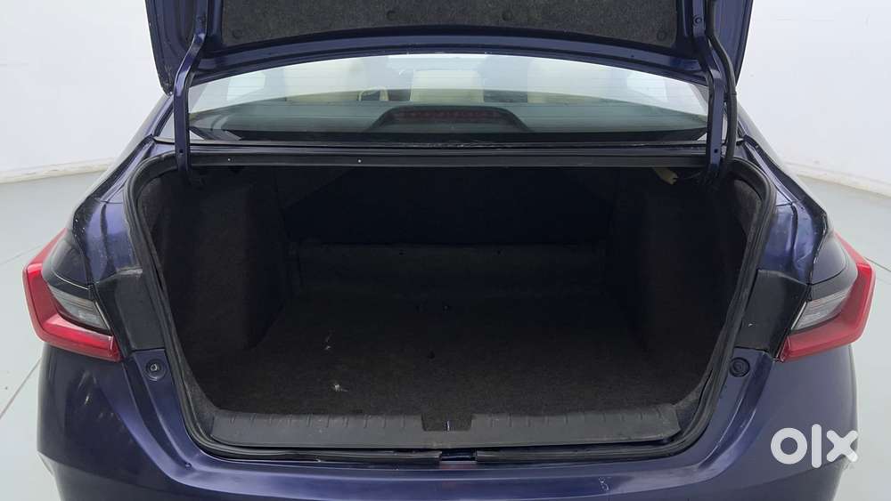 Honda City 1.5 V Mt, 2023, Petrol