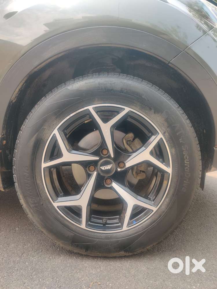 Tata Nexon 1.2 Revotron Xma Amt (s), 2021, Petrol