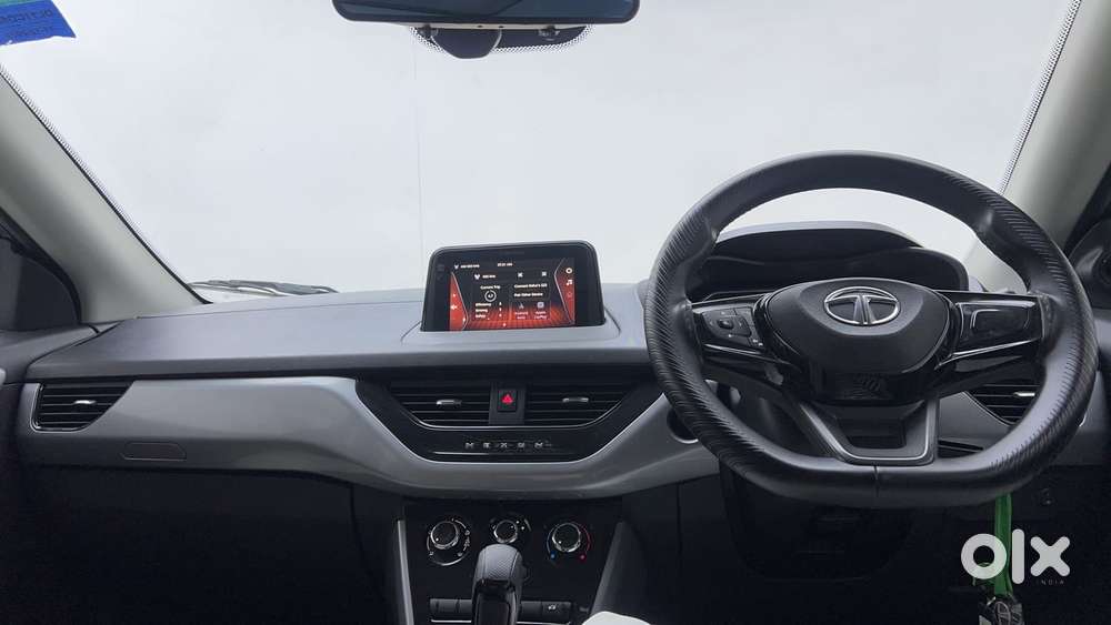 Tata Nexon 1.2 Revotron Xma Amt (s), 2022, Petrol