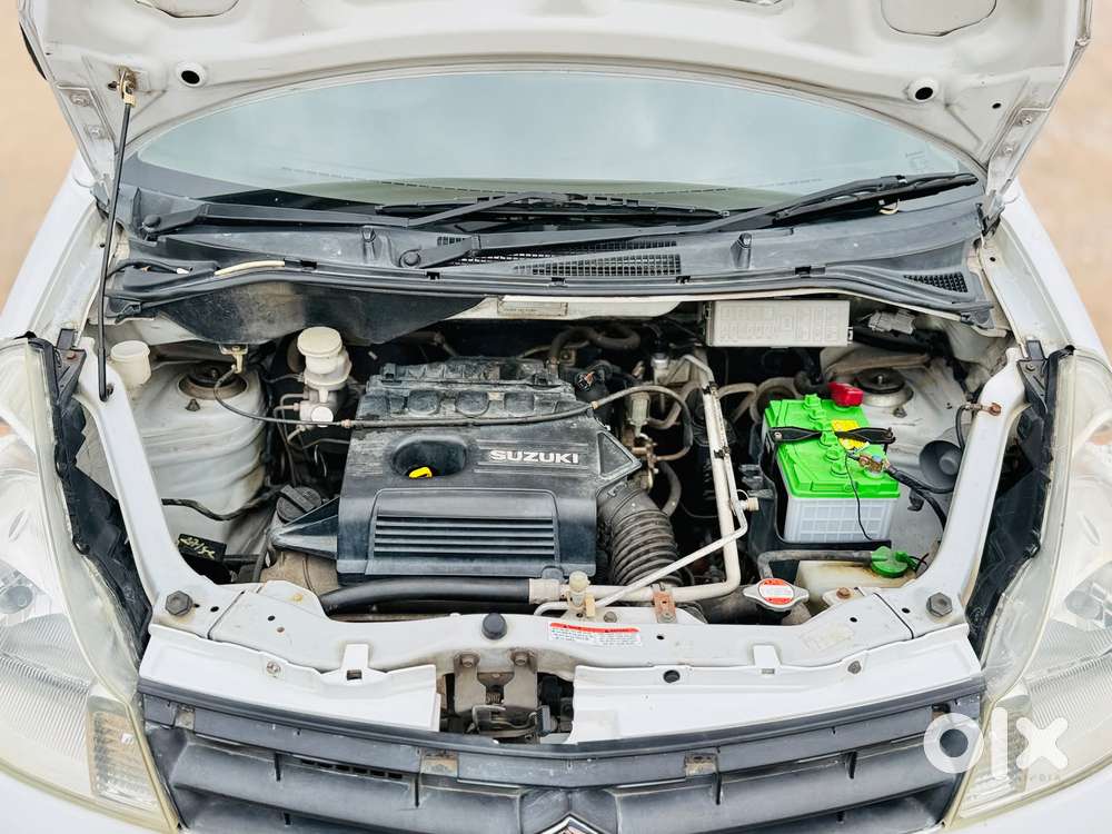 Maruti Suzuki Estilo Lxi, 2013, Petrol