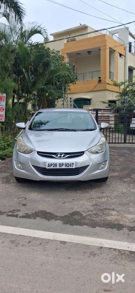 Hyundai Elantra Vtvt S, 2014, Petrol