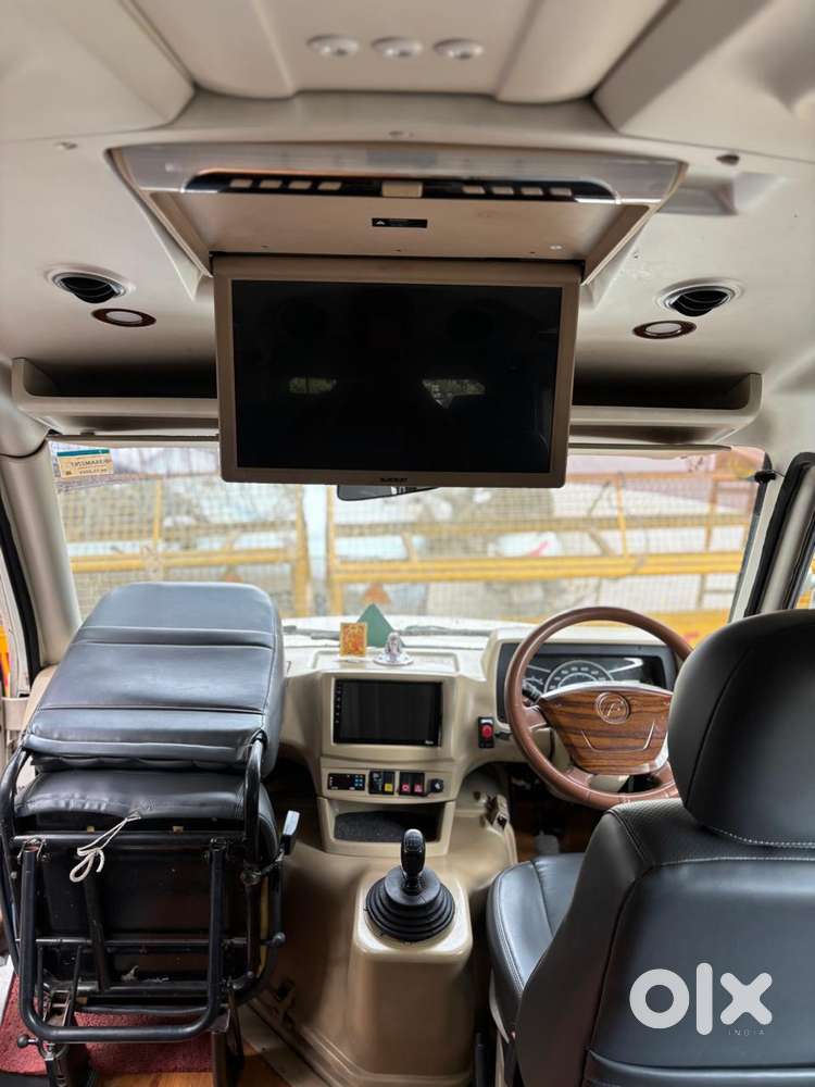 Force Motors Trax Cruiser 12 Str Ac, 2022, Diesel