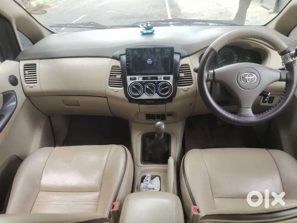 Toyota Innova 2007 8str