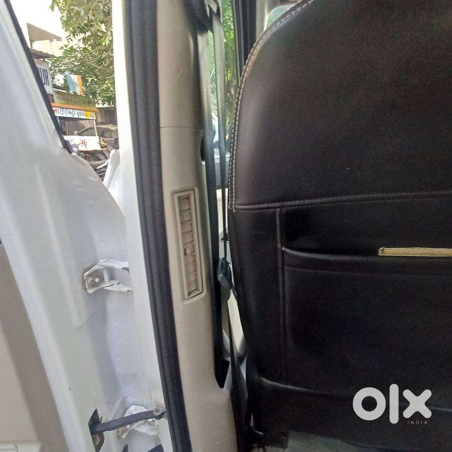 Renault Triber Rxz, 2020, Petrol