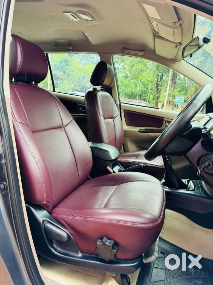 Toyota Innova 2.5 V 7 Str, 2015, Diesel