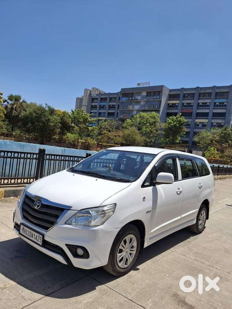 Toyota Innova 2.5 G (diesel) 8 Seater, 2015, Diesel