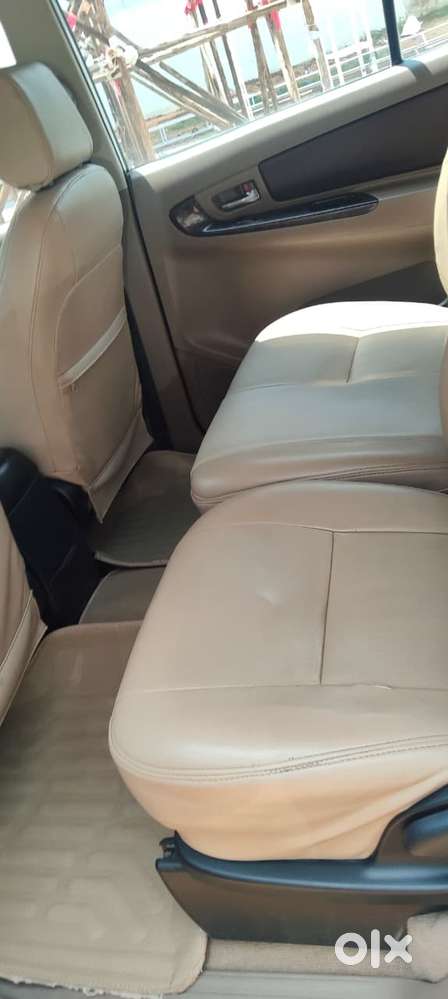 Toyota Innova 2.5 Vx 8 Str, 2015, Diesel