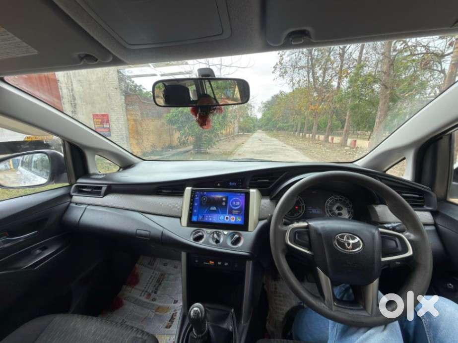 Toyota Innova Crysta 2.4 G Mt 8s, 2017, Diesel