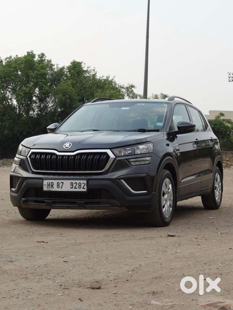 Skoda Kushaq Active 1.0 Tsi Mt, 2022, Petrol