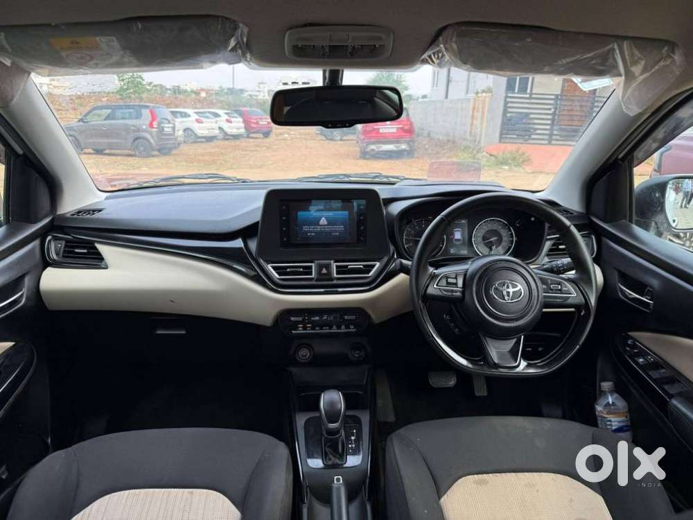 Toyota Glanza 1.2 V Amt, 2023, Petrol