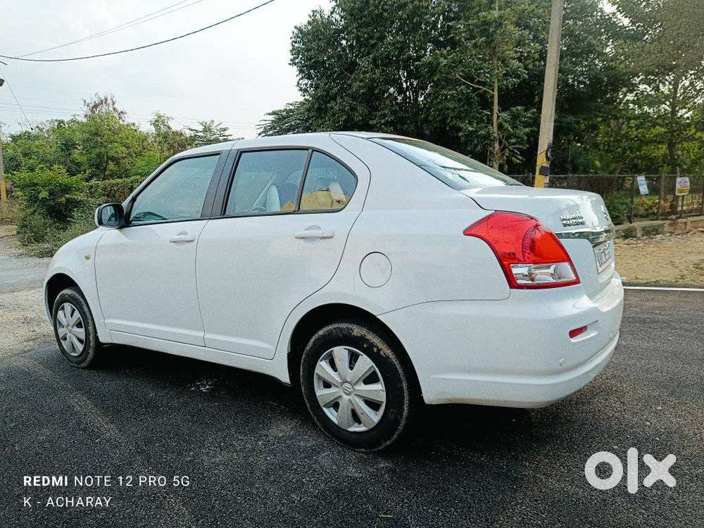 Maruti Suzuki Swift Dzire Vxi, 2010, Petrol
