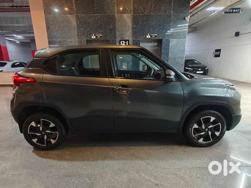 Tata Punch 1.2 Revotron Accomplished Dazzle Pack Amt, 2022, Petrol