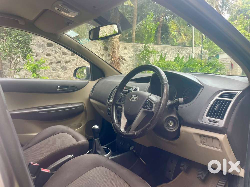 Hyundai I20 Sportz 1.2, 2013, Petrol