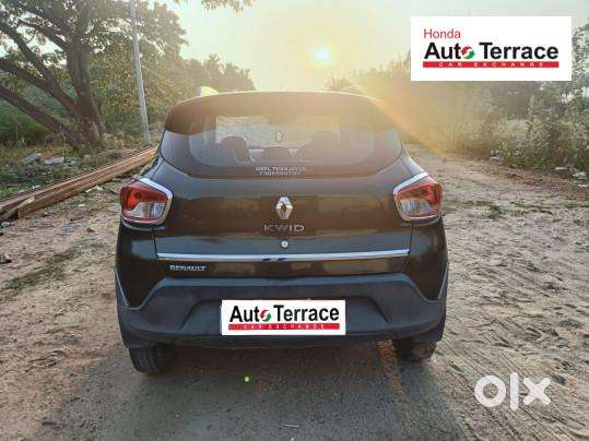 Renault Kwid 1.0 Rxt 02 Anniversary Edition, 2017, Petrol