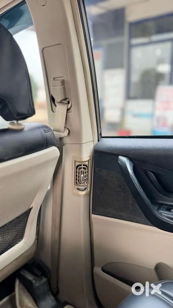 Xuv 500 W4