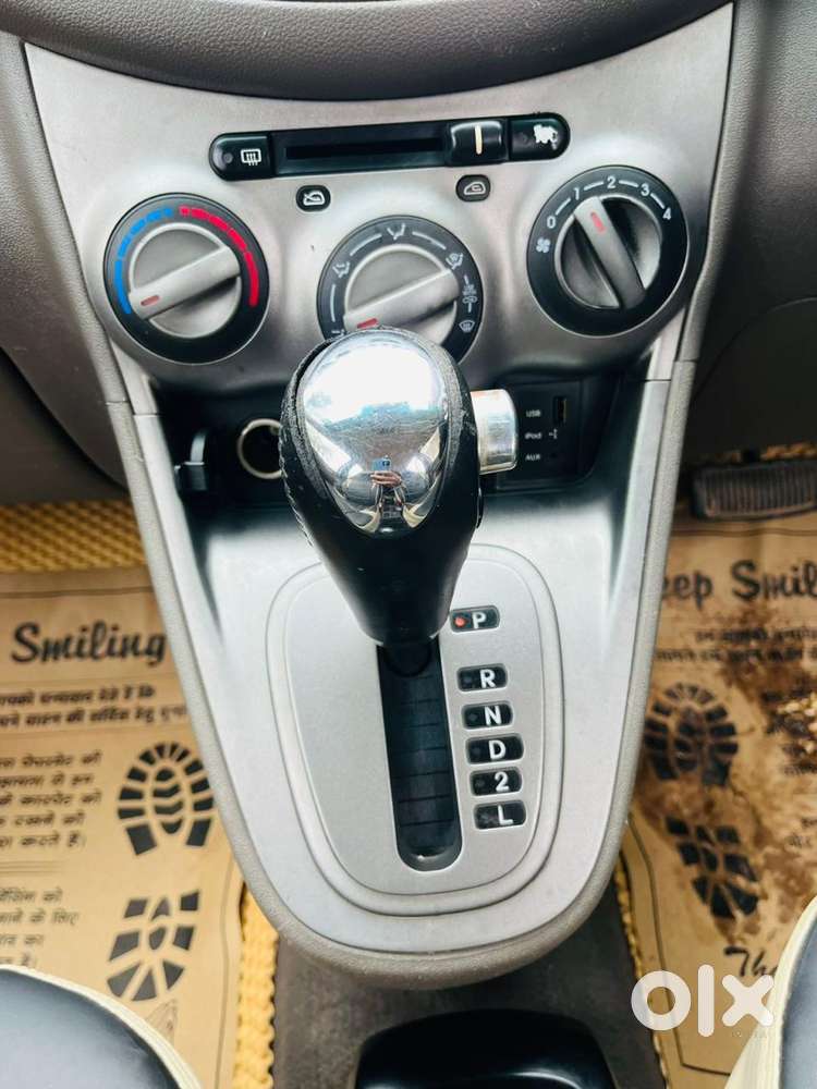 Hyundai I10 Sportz At, 2011, Petrol