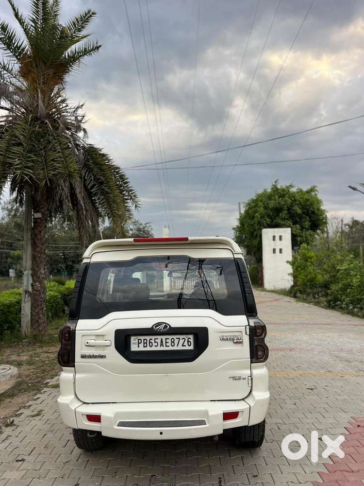 Mahindra Diesel Car 2015