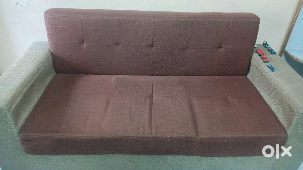 2 sofa with centre table