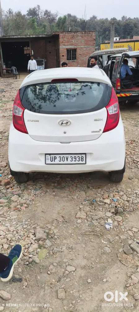 Hyundai Eon 2013 Lpg 140000 Km Driven Best Condition