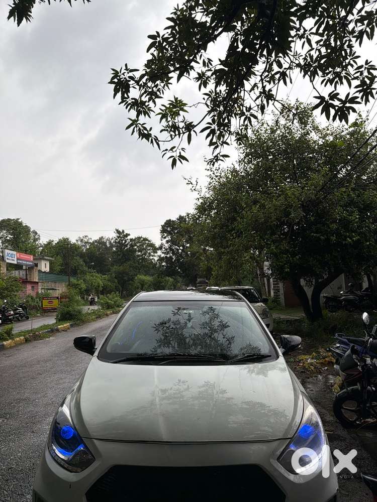 Hyundai Fluidic Verna 2011