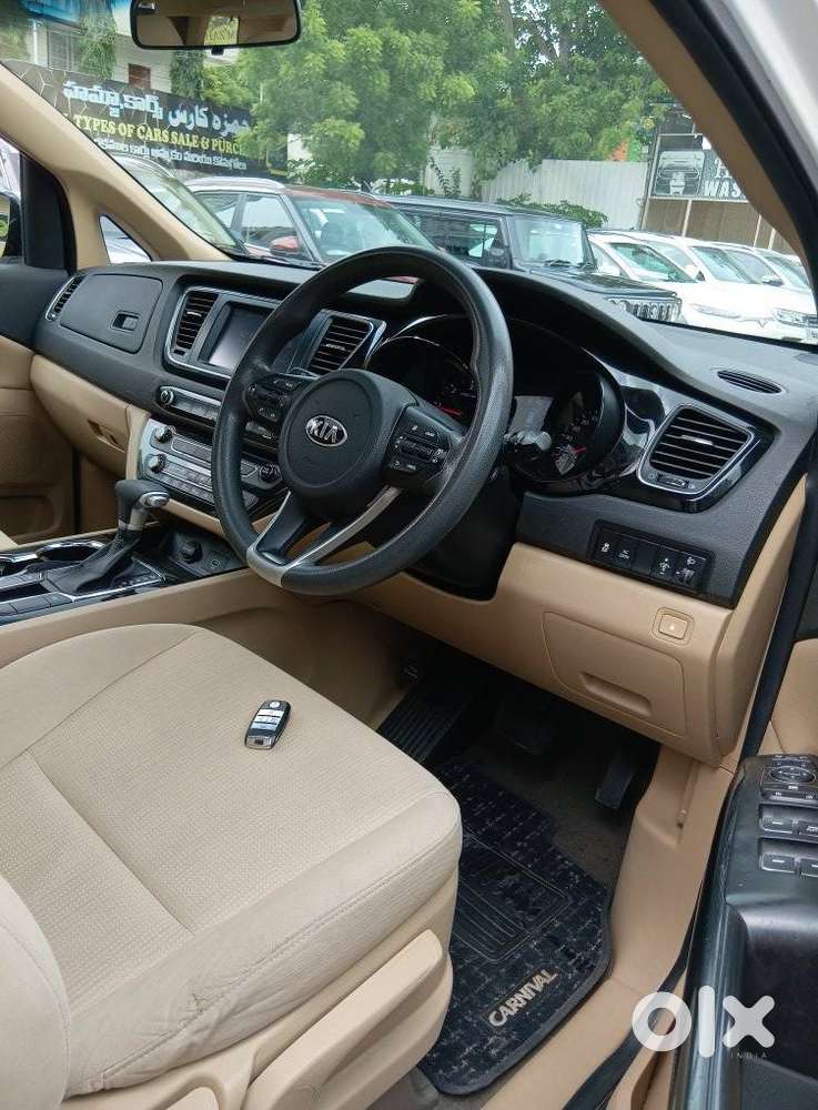Kia Carnival Prestige, 2020, Diesel