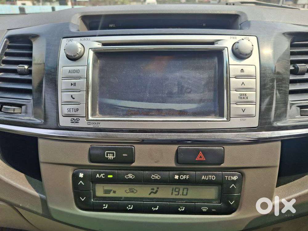 Toyota Fortuner 3.0 4x2 Automatic, 2013, Diesel