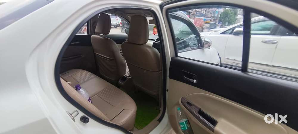 Maruti Suzuki Dzire 1.2 Vxi, 2022, Petrol