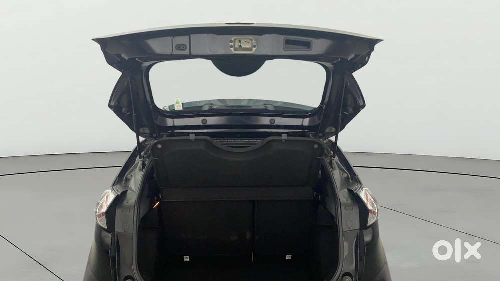 Tata Nexon 1.2 Revotron Xz, 2022, Petrol