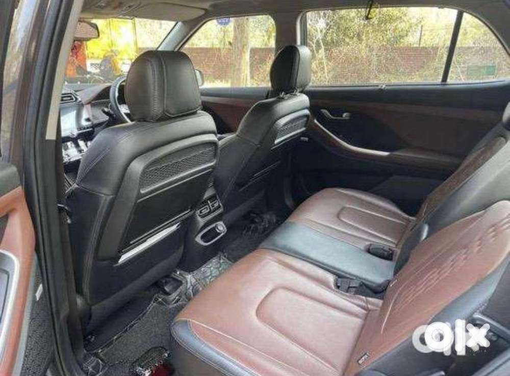 Hyundai Alcazar 2021 Diesel Well Maintained