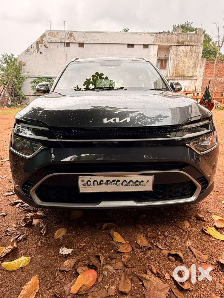 Kia Carens 2023 Petrol Good Condition