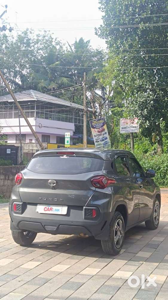 Tata Punch Pure, 2022, Petrol