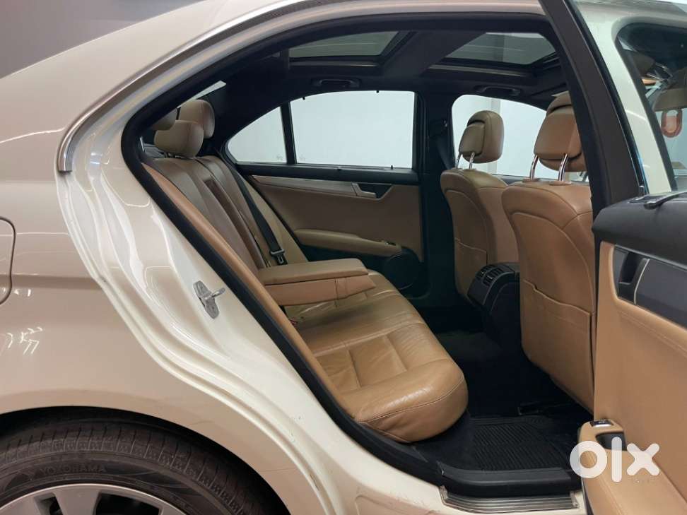 Mercedes-benz C-class C 200, 2011, Petrol