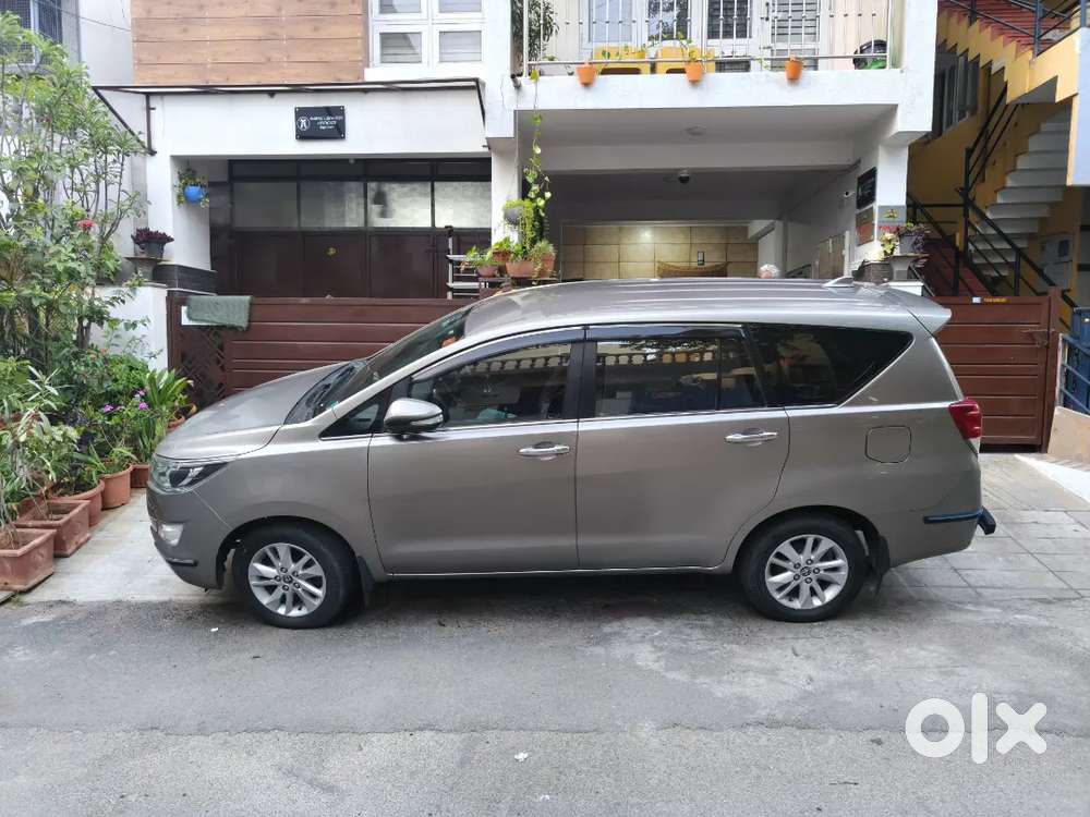 Toyota Innova Crysta 2017