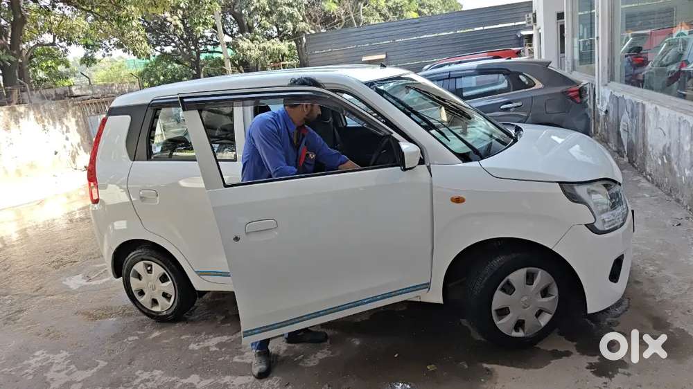 Maruti Suzuki Wagon R 2026 Cng & Hybrids 27207 Km Driven